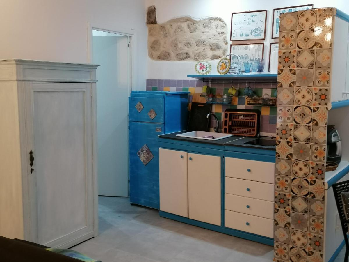 Il Cortiletto Di Via Minniti Syrakus Exterior foto